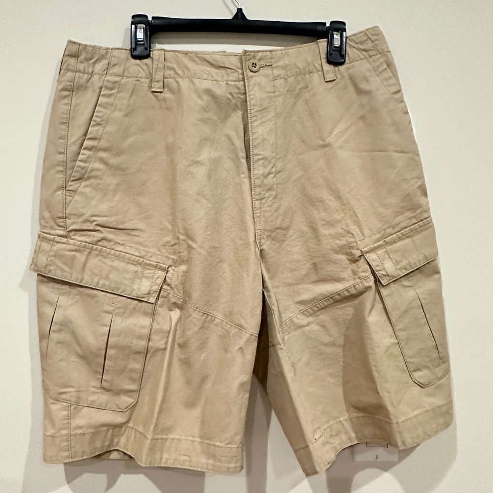Nautica Men's Beige Cargo Shorts